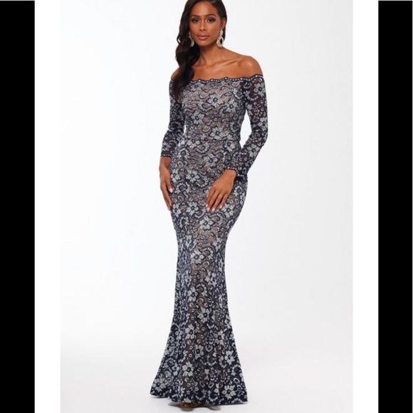 XSCAPE Long Sleeve Lace Off Shoulder Gown size 4 - Picture 1 of 13